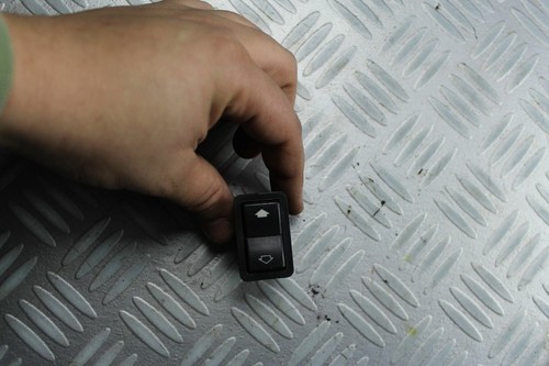 Fensterheber Schalter 8368974 BMW E39