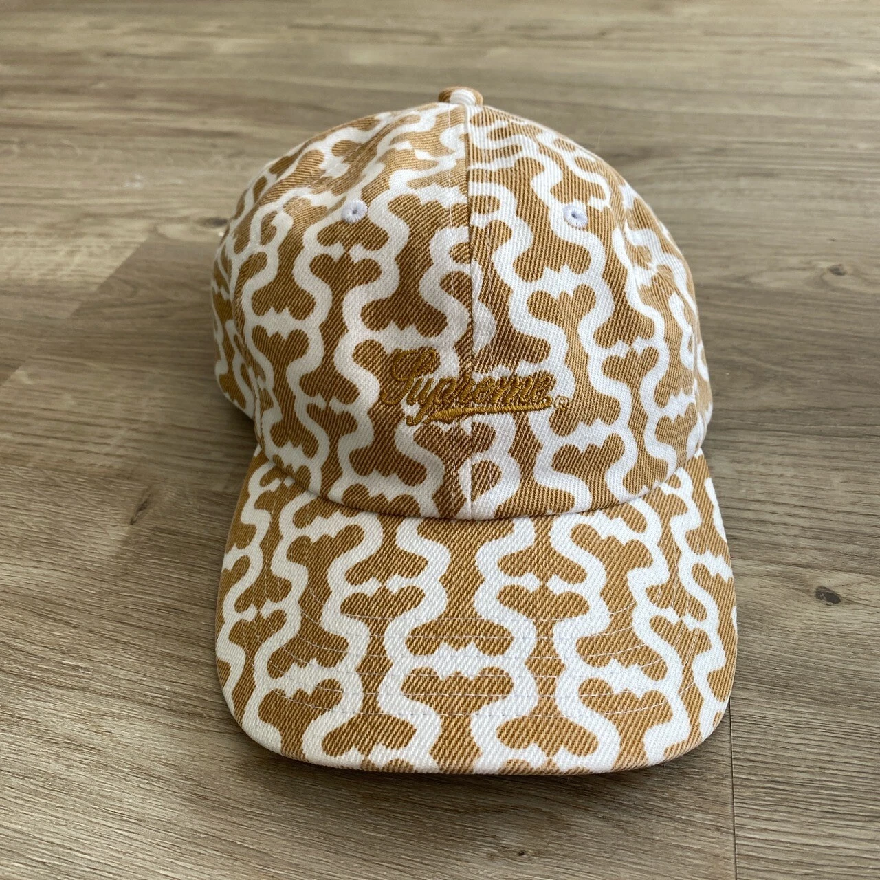 Casquette marron clair Supreme Monogram S logo 6 panneaux SS21 SS GG rare limité