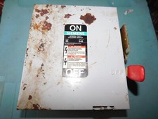 GNF321 Type 1 Siemens General Duty Enclosed Switch 30 AMP 240V  Safety Switch #2