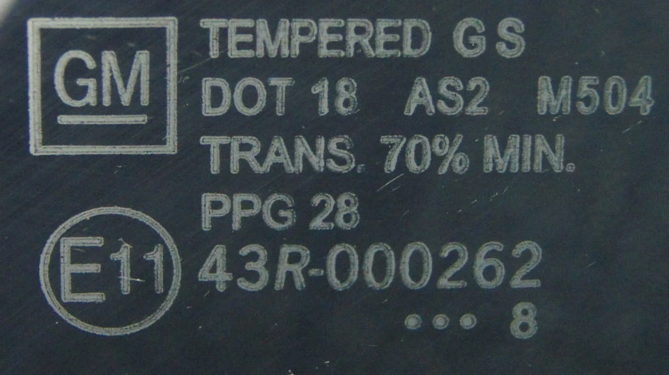 Camión Hummer H3T 2009-2010 ventana trasera derecha vidrio sin tintar nuevo OEM 93355089 Foto 2 de 3