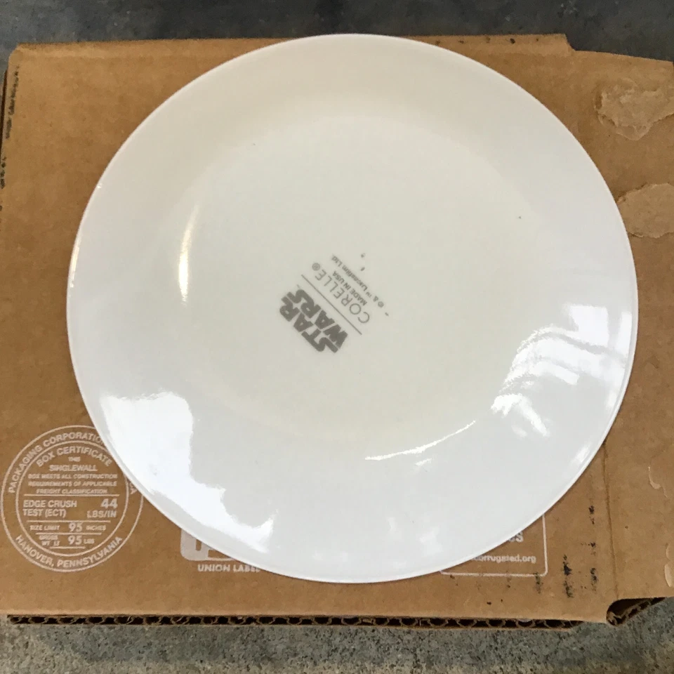 Star Wars Corelle Snack Appetizer Plate Set of 4 Baby Yoda 6.75" - Image 4 of 4