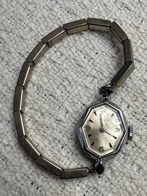 VTG 1969 Timex Cavatina Women Watch Silver Angle Charm Running Keeps Time