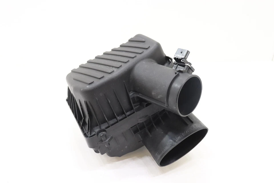 GMC 2018-2024 terreno admisión aire limpiador filtro caja montaje OEM 84387757 Foto 2 de 4