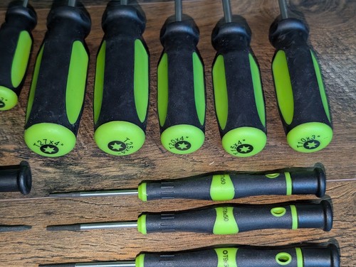 RYOBI BUNDLE - 12" Zipper Pouch, Assorted Torx Drivers, Screw Drives & Picks - Picture 5 of 7