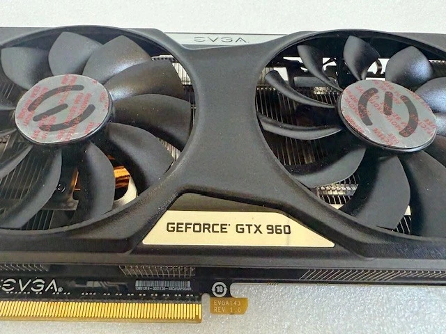 EVGA NVIDIA GeForce GTX 960 FTW 2GB GDDR5 Graphics Card 02G-P4-2968KR - Image 2 of 4