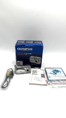 Olympus Camedia C-350 Zoom - 3,2MP - 3x optischer Zoom - OVP - gebraucht