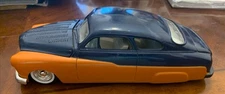 Racing Champions 1949 Mercury Sedan 1:24 Diecast