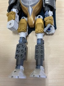 Lego Castle Knight Kingdom Bionicle 8796 King Mathias Incomplete Parts