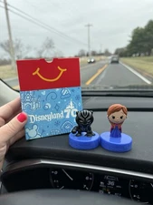 McDonald’s Happy Meal Disneyland 70th Anniversary #2 Black Panther And Anna Toys