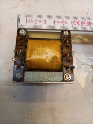 Trafo Elektronik Transformator prim.220 V , sek. 0 - 12 - 24 V ,0,5 A  unb.