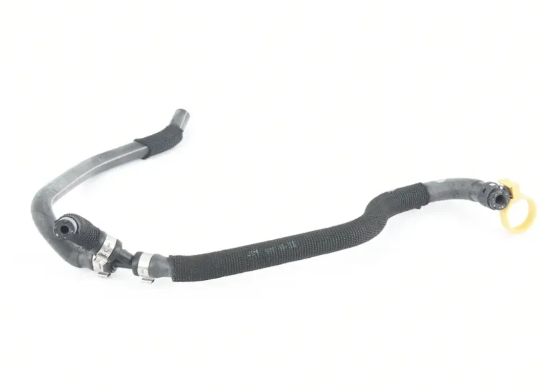 NEW BMW 7 G11, G12 ENGINE VENTILATION LINE 17128602666 8602666 