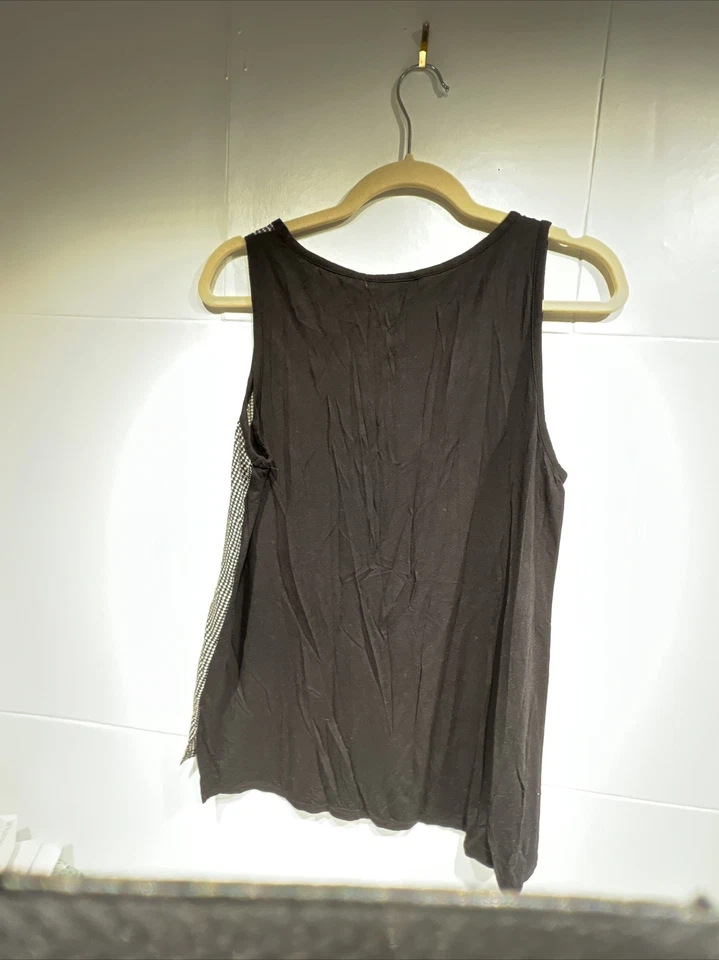 Camiseta sin mangas August de seda negra blanca geométrica sin mangas camisa talla grande Foto 3 de 4