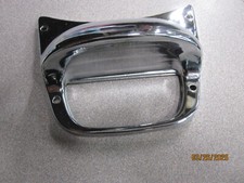 Nos 1952 Oldsmobile 98 Park Light Bezel Guide F3-52 Perfect 5942778