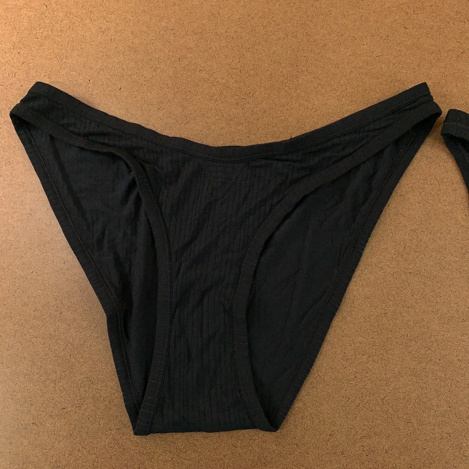Conjunto de 3 bragas de bikini negras talla mediana Aerie para mujer nuevo con etiquetas Foto 4 de 4