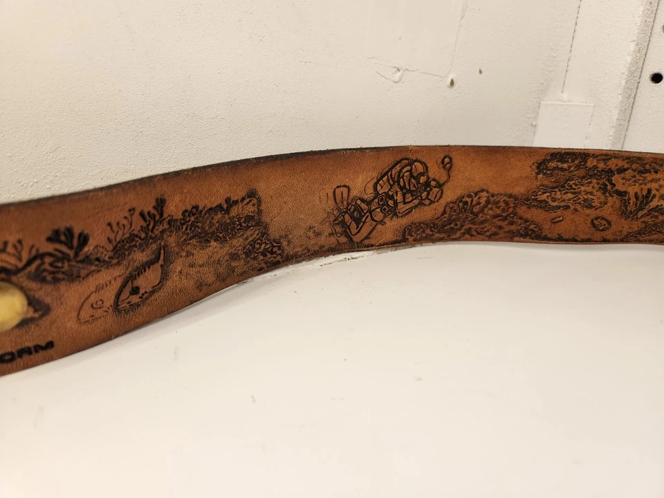 Vintage Old Tooled Leather Belt SCUBA DIVER Fish Coral Pattern No Buckle 28" - Image 3 of 4
