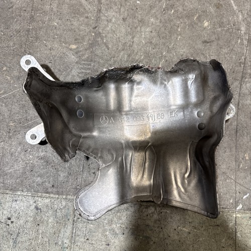 ✅ Mercedes W204 W211 W212 Diesel Turbolader Turbo Abschirmblech A6420961168