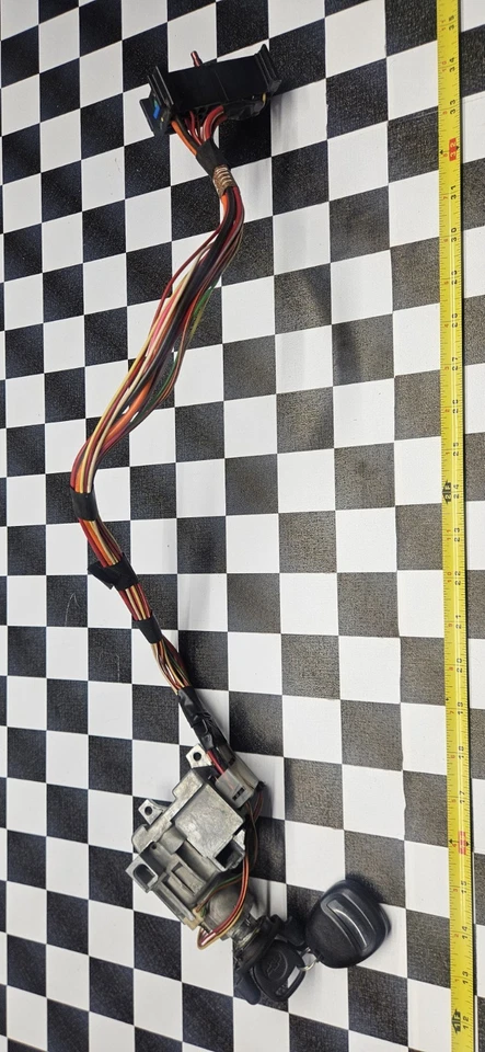 Chevrolet S10 GMC Sonoma 2000-2004 interruptor de encendido y carcasa Foto 2 de 4