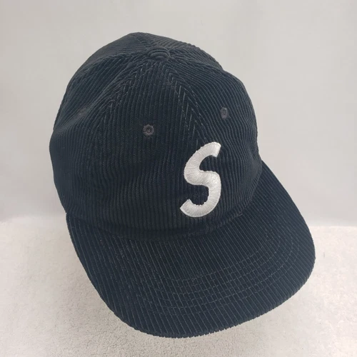 Casquette chapeau à bretelles velours côtelé Supreme noire OSFM