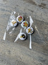 5 x Pokémon Pikachu Button Badges New Sealed