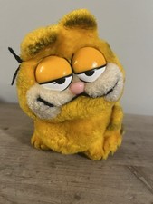 Vintage Dakin Garfield 1981 United Feature Syndicate Plush