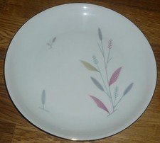 1 Speiseteller 24,5 cm   Eschenbach  Form 1878  Elfenbein  mit Goldrand 