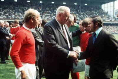 Manager Wilf Mcguinness 1970 Manchester United Old Photo