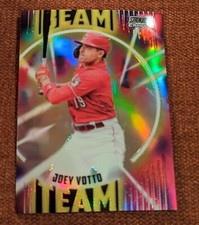 2022 Topps Stadium Club Chrome Joey Votto BEAM TEAM REFRACTOR #BT-17 Reds 