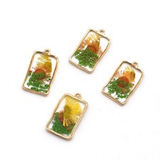 Clearance 8PCS Gold Tone Dried Flower Resin Rectangle Charm Pendant GBY220