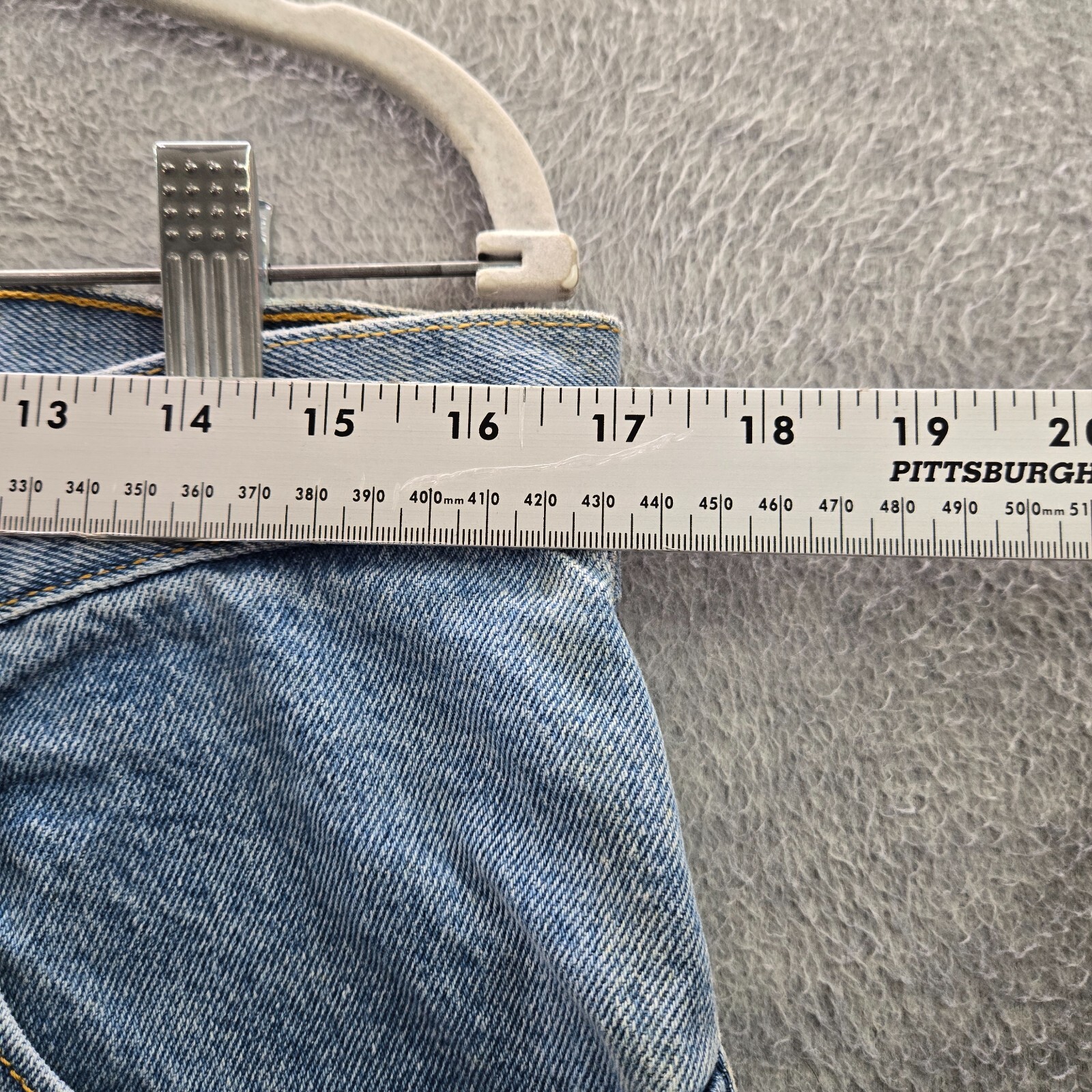 Picture 3 of 11