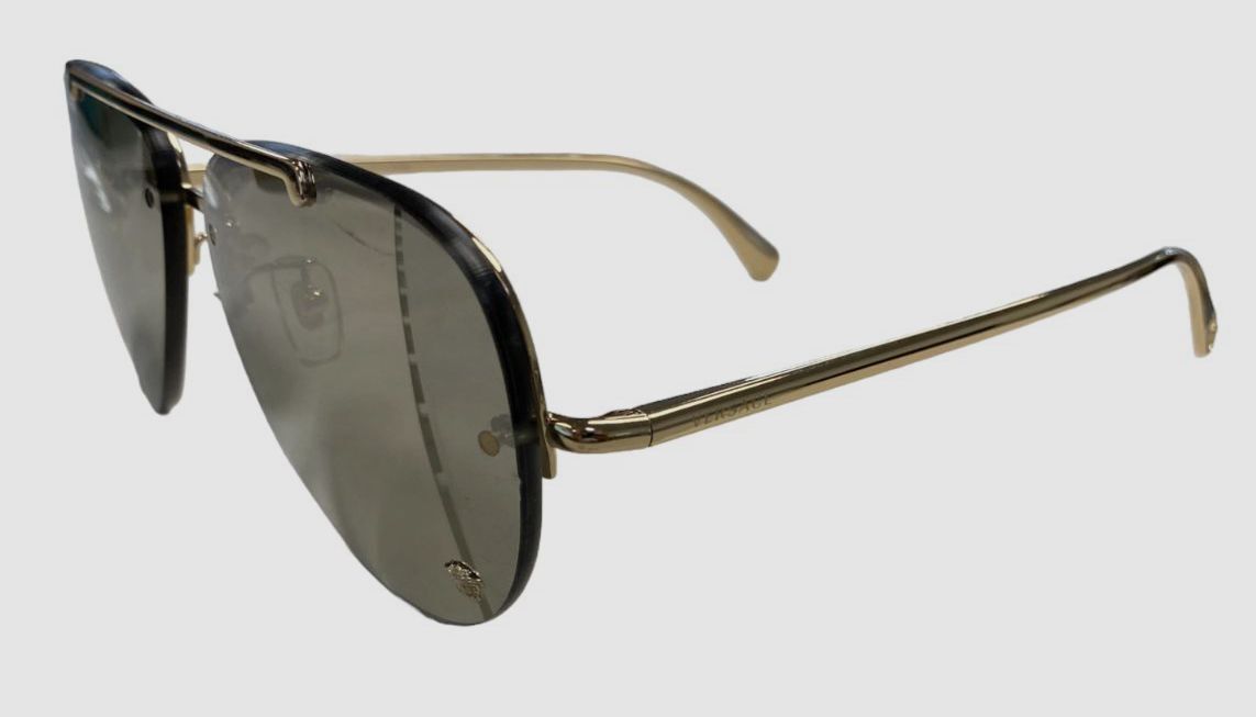 VERSACE BROW BAR SUNGLASSES. GORGEOUS!!   NWT Versace | Accessories | Versace Brow Bar Sunglasses Gorgeous  main image 3