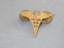 LG Vintage Gold Tone Cadueces Pin Double Clutch Back From WWII Flight Surgeon Es