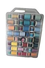 Clear Plastic Sewing Thread Organizer Box w/90+ Spools Some Wood 2-Tier Handle