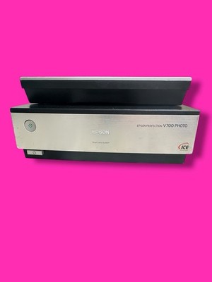 Epson Perfection V700 Photo Flatbed Document Scanner J221A High Resolution