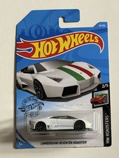 2019 Hot Wheels #18 HW Roadsters Lamborghini Reventon Roadster White 2/5 New Nip