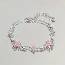 Fashionable Zircon Bracelet Featuring Elegant Heart Shape for Students