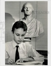 1987 Press Photo Thomas Niemiec of St. Stan's School in Chicopee Library