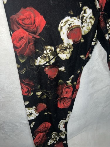 Lularoe OS One Size Leggings Black Red Blush Roses 🌹 Unicorn 2-10 Vintage Heart - Picture 3 of 9