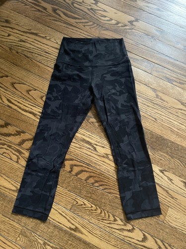 Lululemon Align Crop 21\