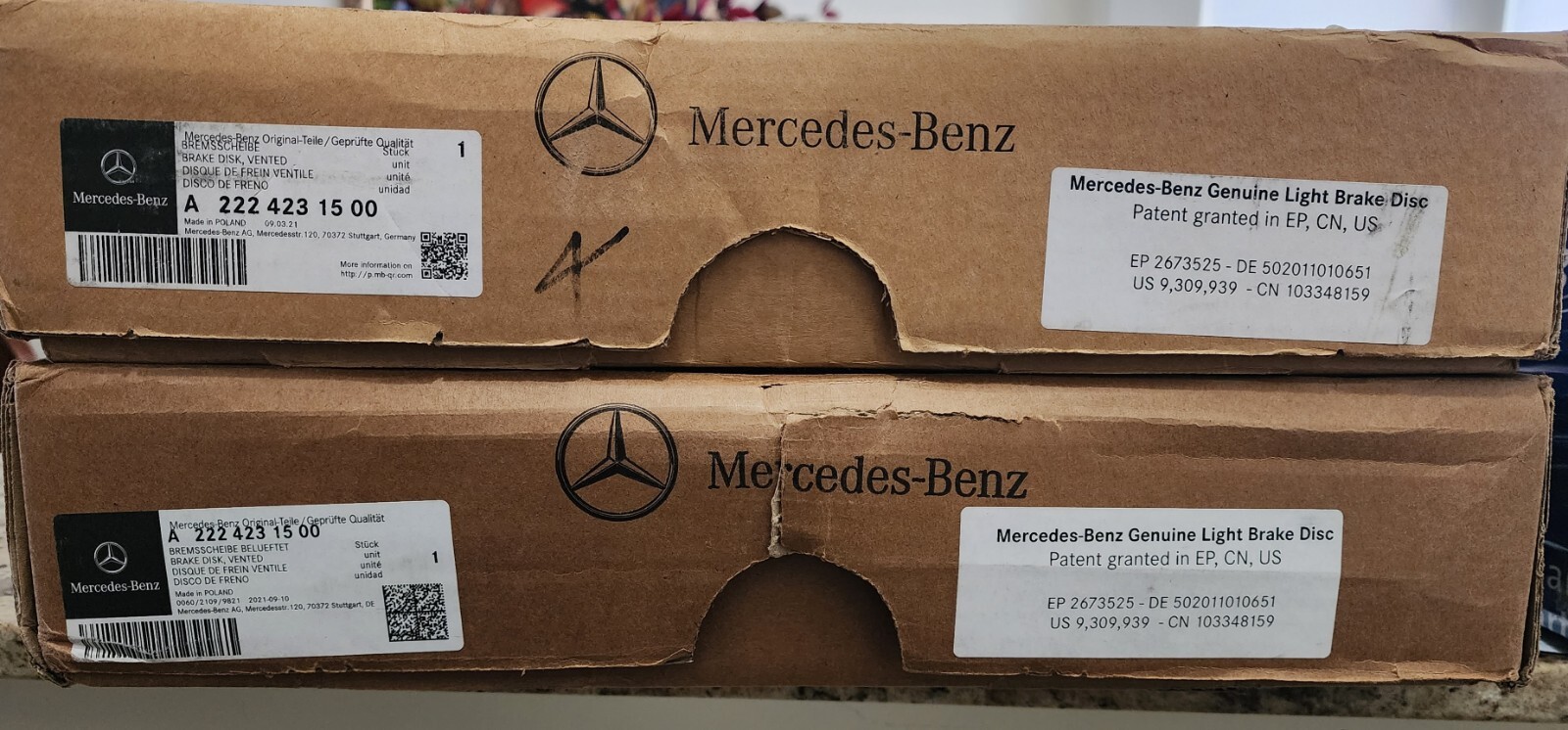 A2224231500 Genuine OEM Rear Disc Brake Rotors Mercedes W222 S450 Yさん専用