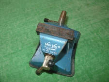 VINTAGE VACU VISE BENCH VISE 2-1/2" JAW " PARTS/REPAIR" MADE IN USA