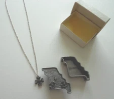 Torino Jewelry Set State of Missouri Trinket Holder Box Necklace Pin Earrings