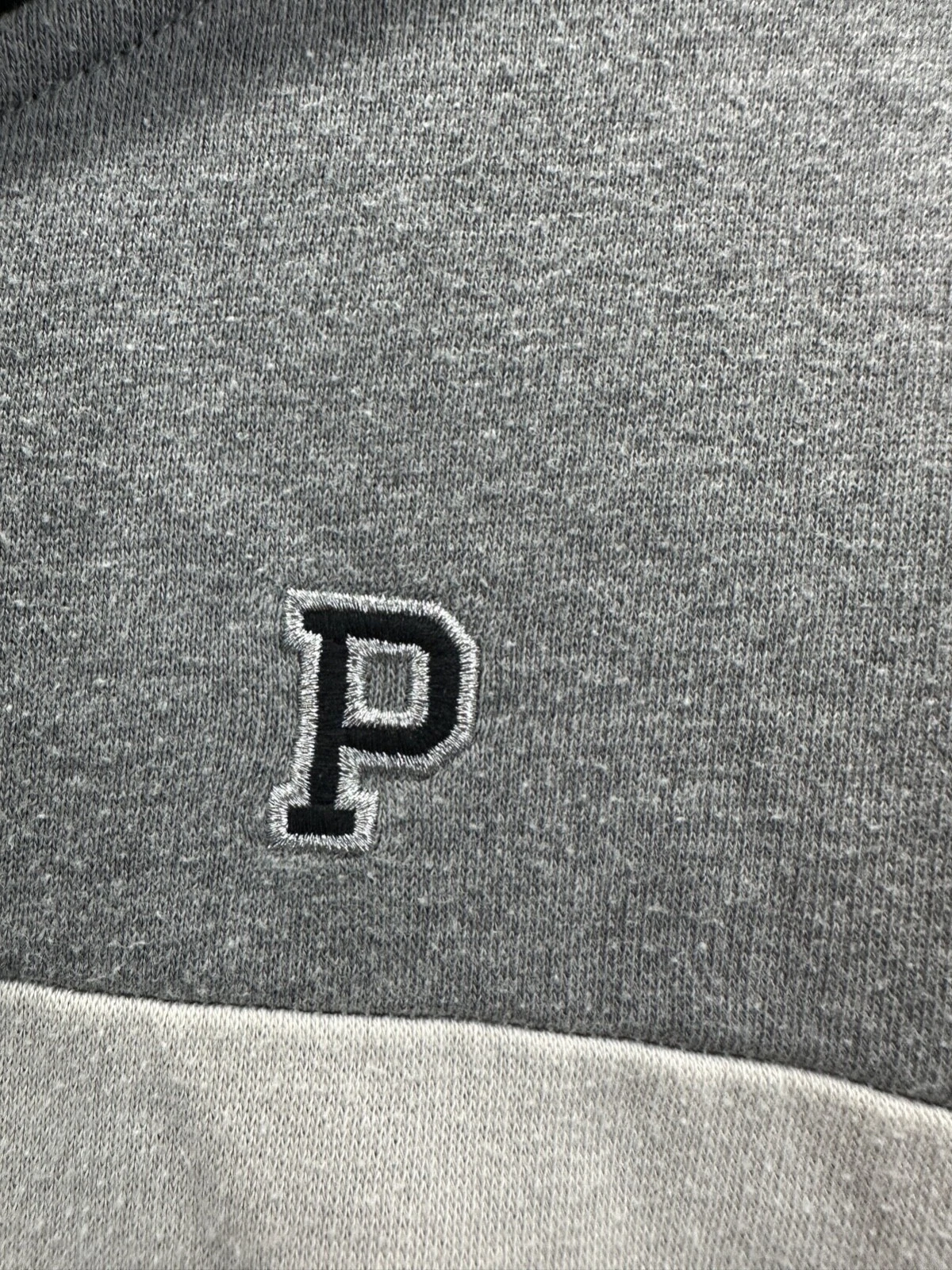 UNDERCOVER Felpa con cappuccio da donna rosa Victoria Secret nera con cerniera cordini manica lunga taglia XS