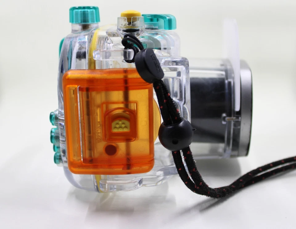 Estuche impermeable Canon WP-DC18 para cámara digital PowerShot A650 IS 130 pies Foto 3 de 4