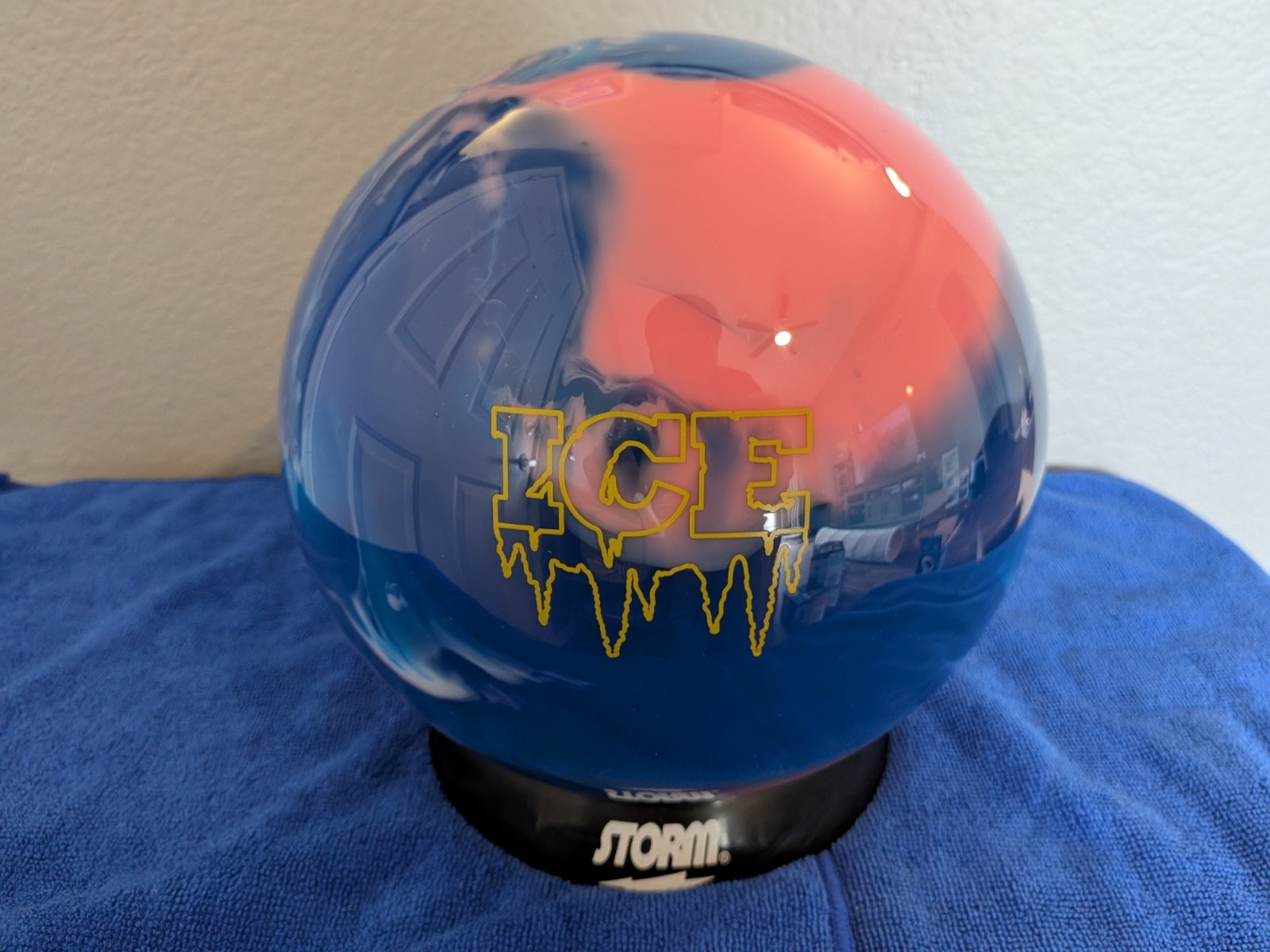 Storm ICE Cotton Candy 14lb Polyester Spare Ball Undrilled N