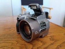 Sony DSC-H1 Cyber-shot 5.1MP Digital Camera 5x New Batteries, 64MB Stick, Tested