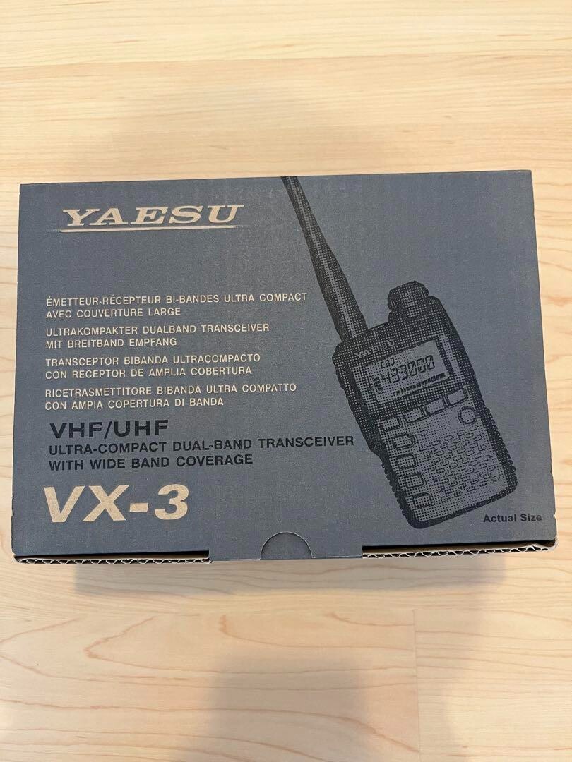 YAESU VX-3 VHF/UHF トランシーバー