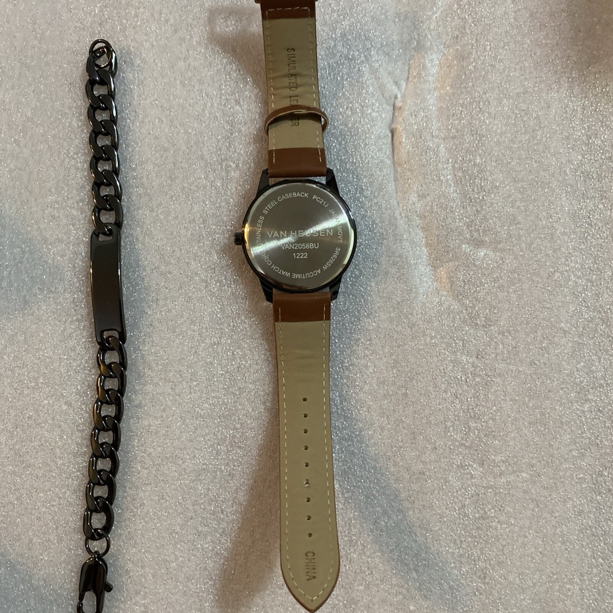Van Heusen Men’s Watch & Bracelet Set Brown Leather VAN HEUSEN Men main image 2