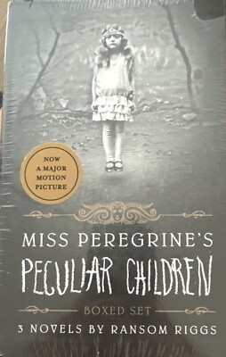 Miss Peregrine's Peculiar Children Boxed Set by Ransom Riggs, 2015 w/ 12 Photos