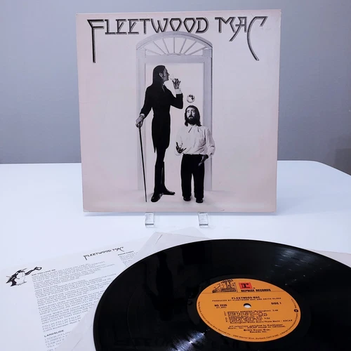 FLEETWOOD MAC "Self Titled" w/insert First Press 1975 MS 2225 LP Vinyl Record