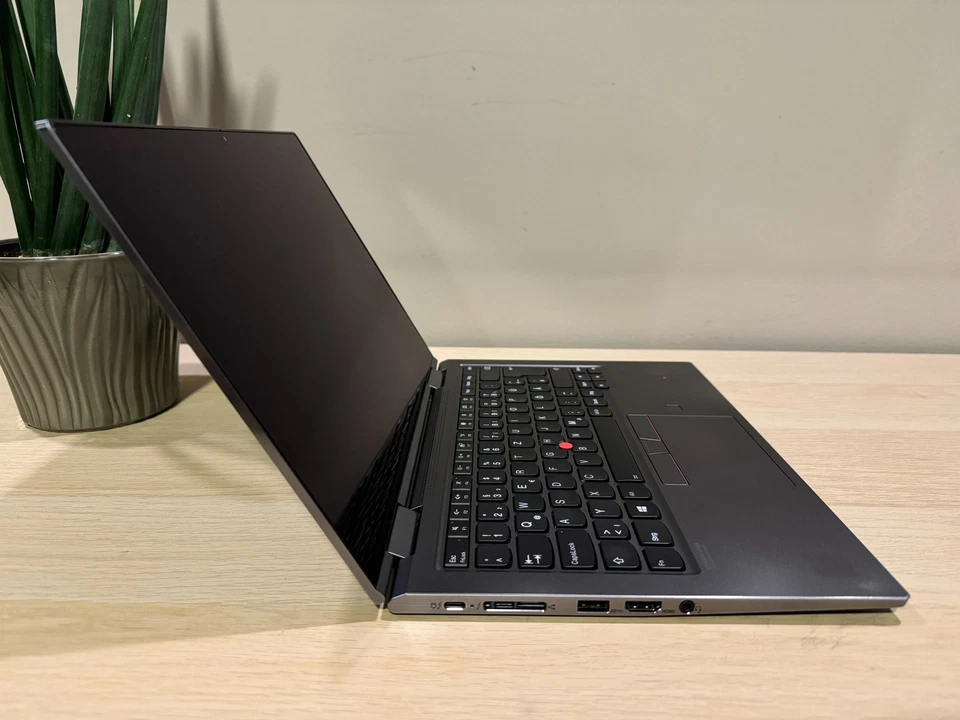 Lenovo ThinkPad X1 · i7-8650U · 16GB · 2TB, Foto 4 von 5